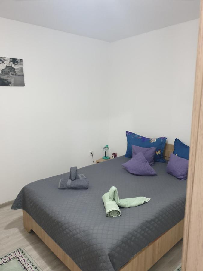 Madalin Apartment มันกาเลีย ภายนอก รูปภาพ